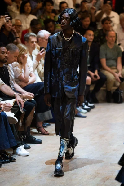 Look 33